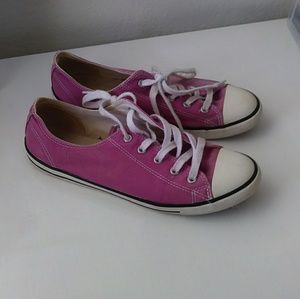 🌸Pink converse🌸